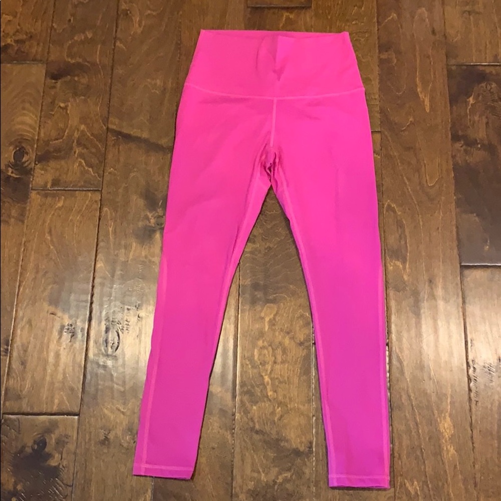 Fuschia pink Zyia leggings